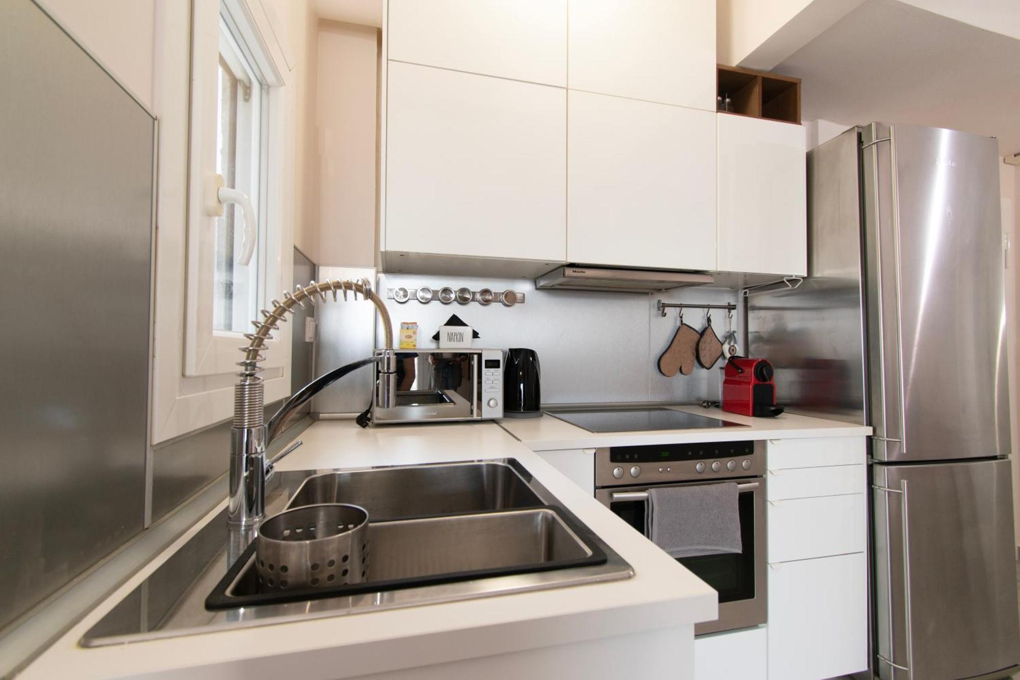 Arch View Apartment